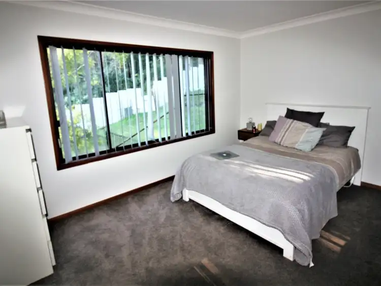 Sixth view of Homely house listing, 5 Labulla Place, Glendale NSW 2285