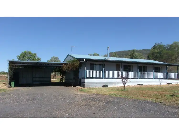 33 Galway Avenue, Gunnedah NSW 2380