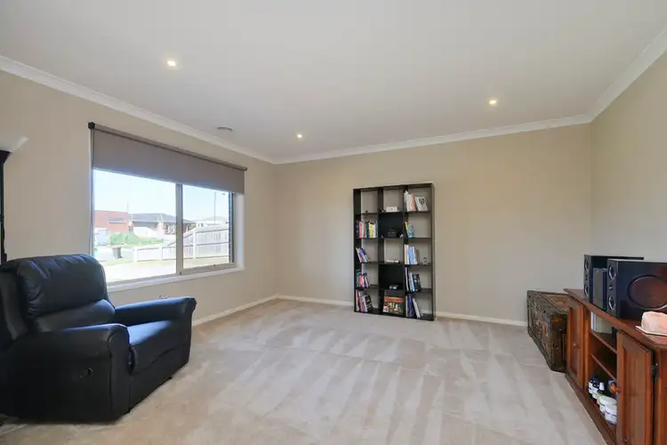 Fifth view of Homely house listing, 5 Connaught Way, Traralgon VIC 3844