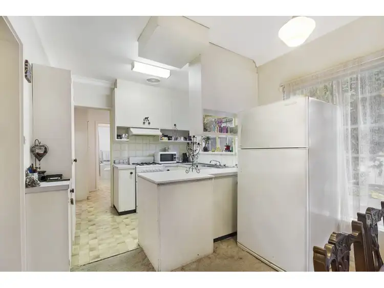 Second view of Homely unit listing, 4/10 Reception Avenue, Strathdale VIC 3550