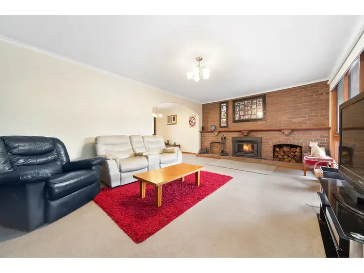 Second view of Homely house listing, 2 Kumala Drive, Somerville VIC 3912