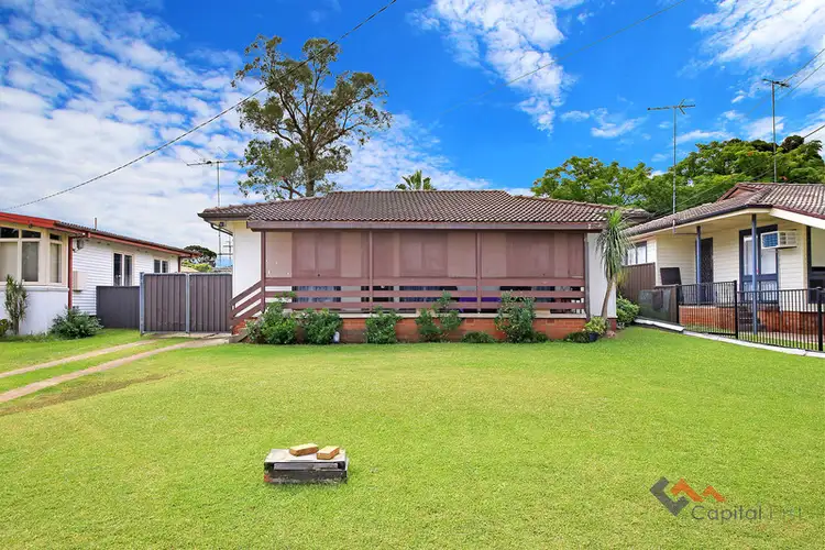 Main view of Homely house listing, 21 Taranaki Avenue, Lethbridge Park NSW 2770