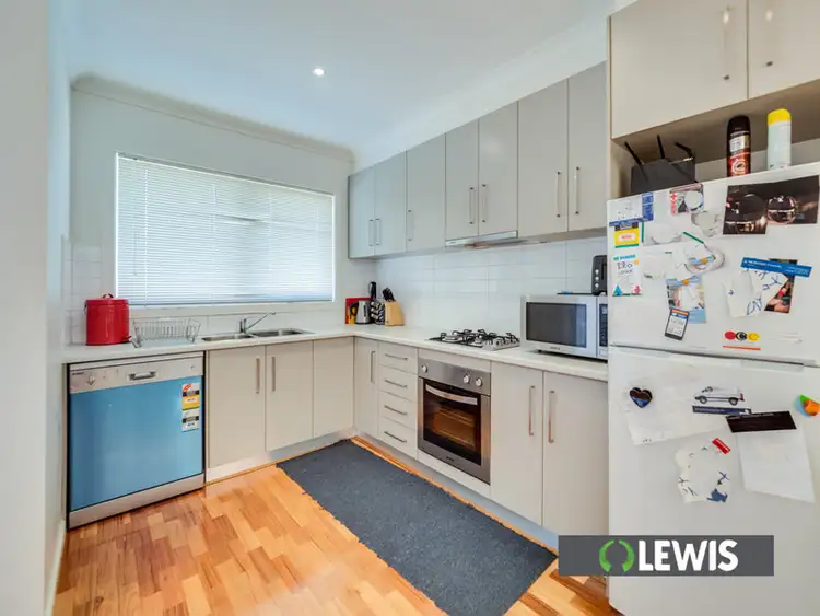 4/8 John Street, Oak Park VIC 3046