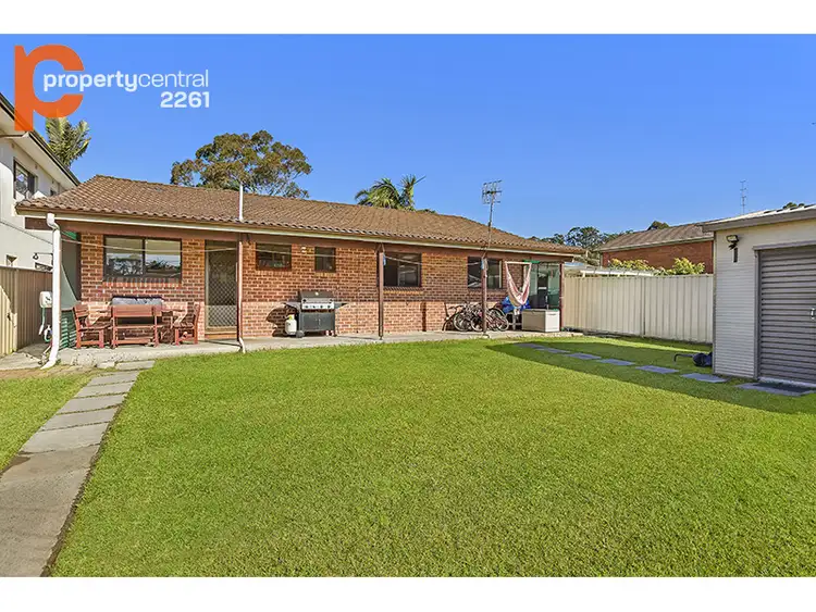 Sixth view of Homely house listing, 9 Waroon Avenue, Berkeley Vale NSW 2261
