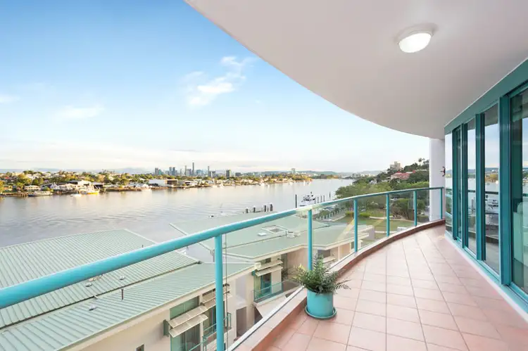 17/27 Harbour Road, Hamilton QLD 4007