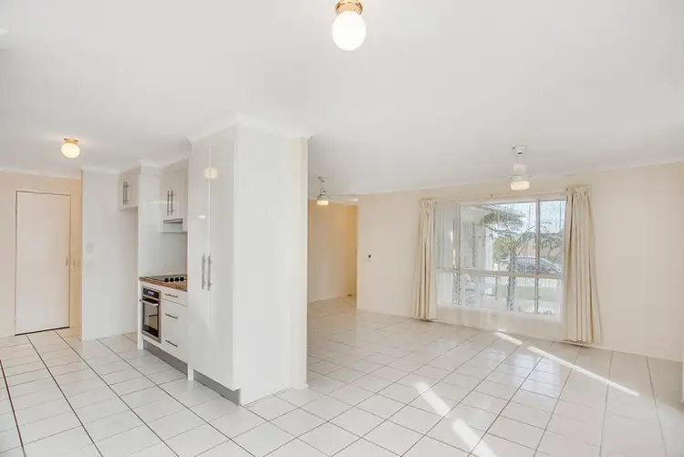 Second view of Homely house listing, 8 Issell Place, Highland Park QLD 4211