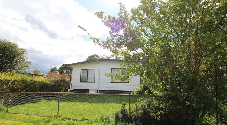 13 Howard Street, Rosebery TAS 7470