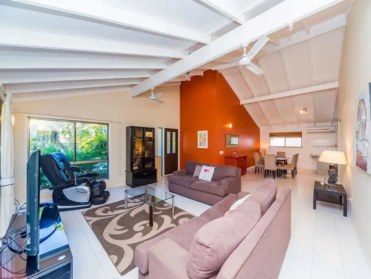 53 Poinsettia Avenue, Hollywell QLD 4216