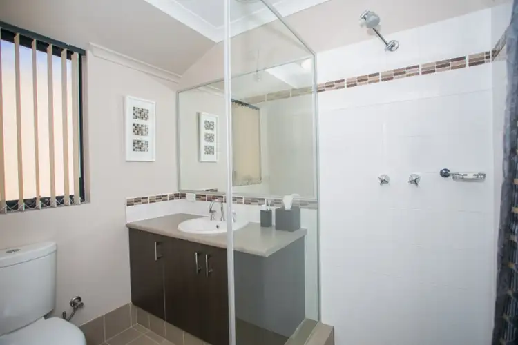 Fourth view of Homely house listing, 3/4 Hurd Road, Bullsbrook WA 6084