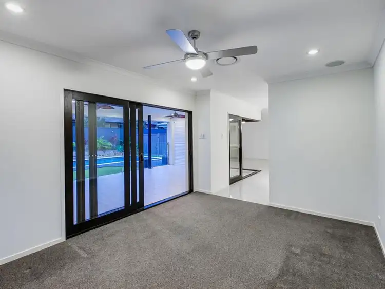 Sixth view of Homely house listing, 18 Tweeddale Circuit, Drewvale QLD 4116