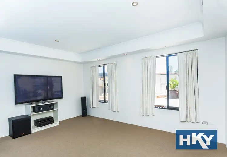 Fifth view of Homely house listing, 32 Portofino Turn, Ellenbrook WA 6069