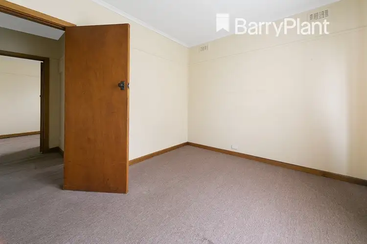 Fourth view of Homely house listing, 33 Henry Street, Koo Wee Rup VIC 3981