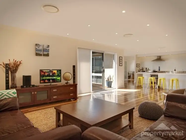 Sixth view of Homely house listing, 324 Lakedge Avenue, Berkeley Vale NSW 2261