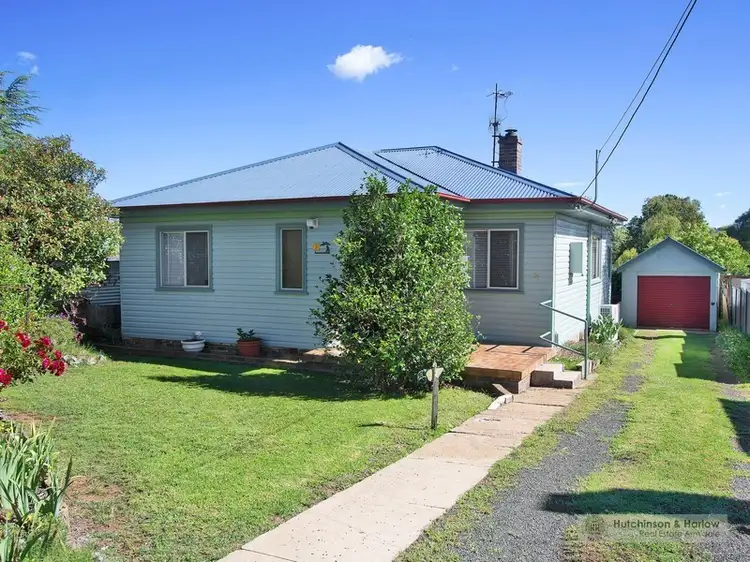 31 Railway Parade, Armidale NSW 2350