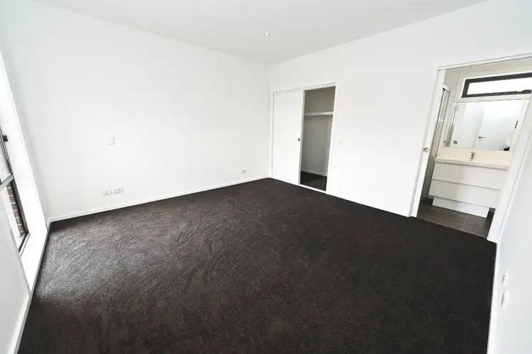 Fifth view of Homely apartment listing, 2/35 Keith Avenue, Sunbury VIC 3429