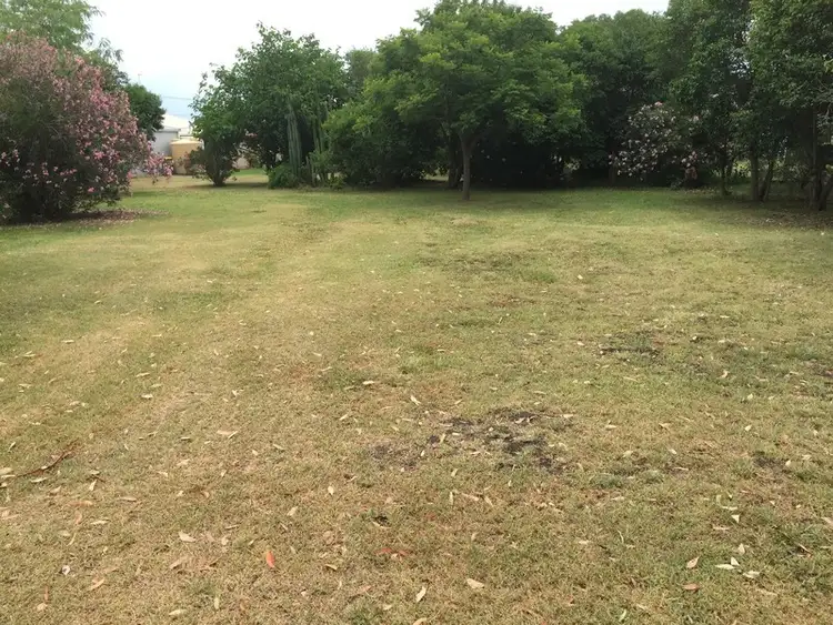 Second view of Homely house listing, 2 Fisher, Clifton QLD 4361