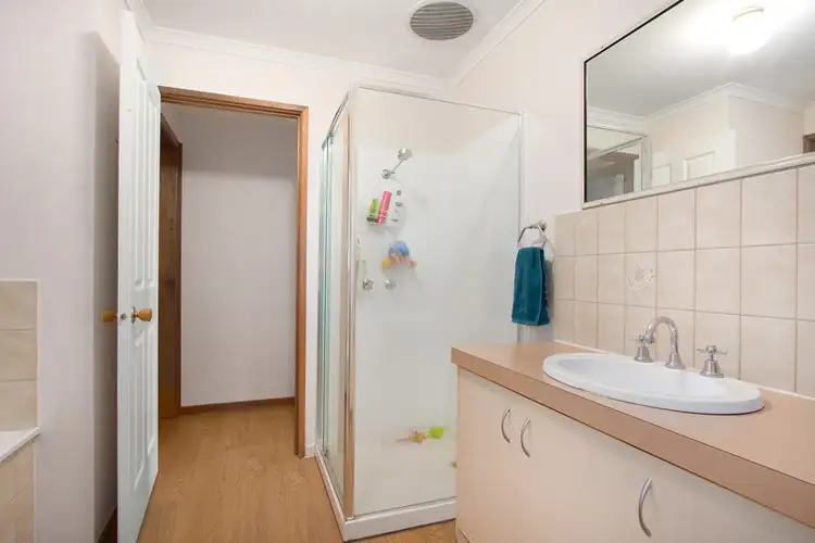 Seventh view of Homely house listing, 5 Helen Street, Drouin VIC 3818