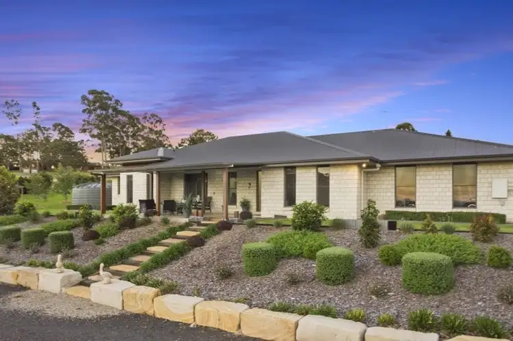 21 Cook Court, Highfields QLD 4352