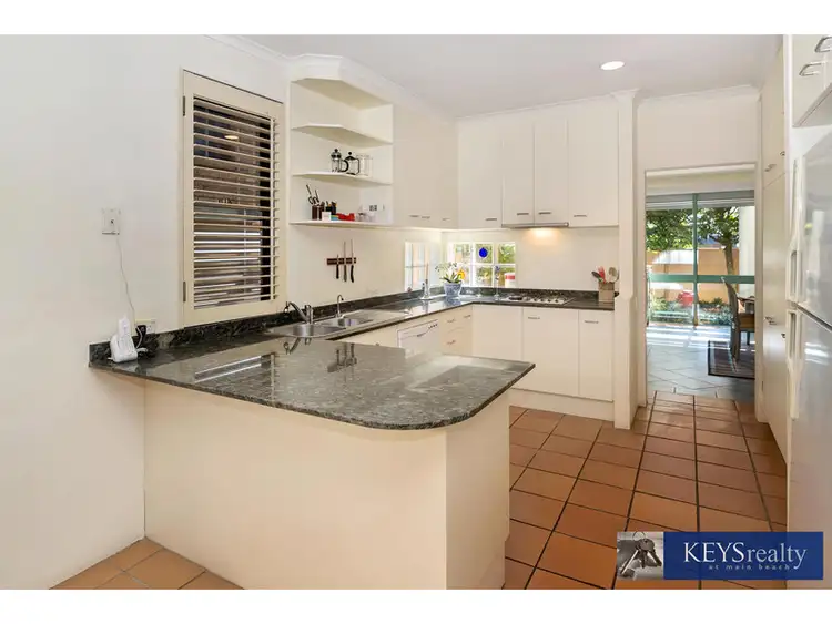 Fourth view of Homely villa listing, 1/44 Woodroffe Avenue, Main Beach QLD 4217