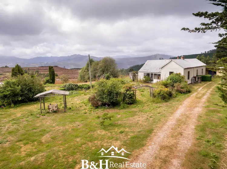 983 Cradle Mountain Road, Erriba TAS 7310