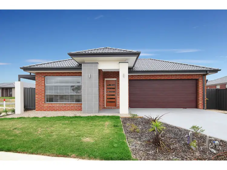 30 Bregman Esplanade, Manor Lakes VIC 3024