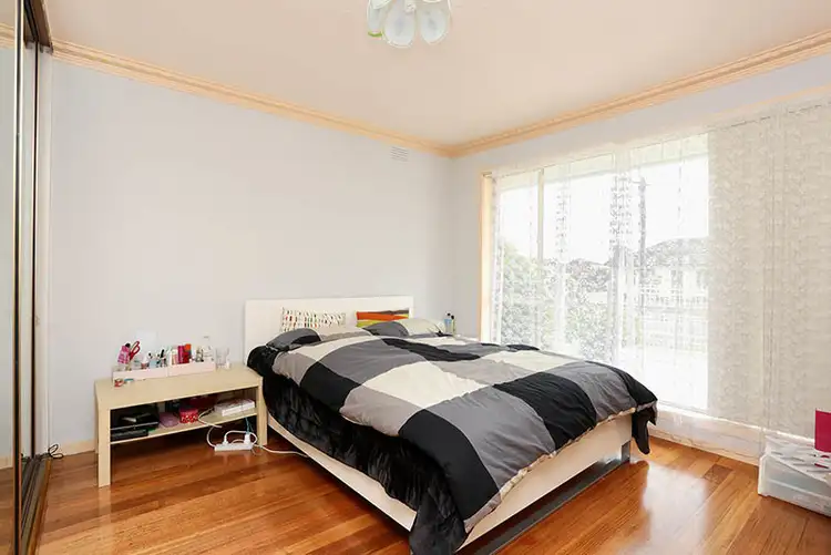 Fifth view of Homely house listing, 4 Laurie Avenue, Sunshine North VIC 3020