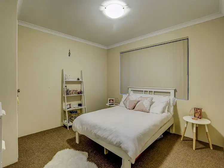 Fifth view of Homely house listing, 40 Elmhurst Drive, Clarkson WA 6030