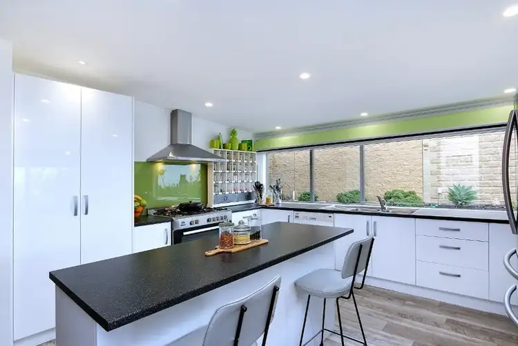 Fifth view of Homely house listing, 540 Esplanade, Mount Martha VIC 3934