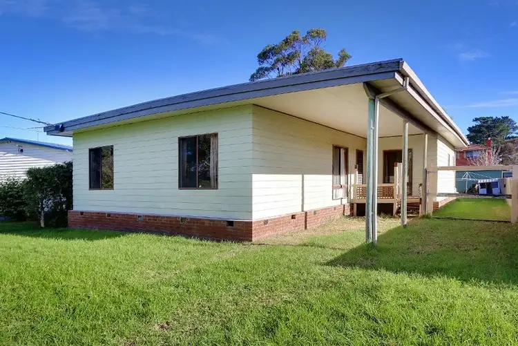13 Brian Street, Safety Beach VIC 3936