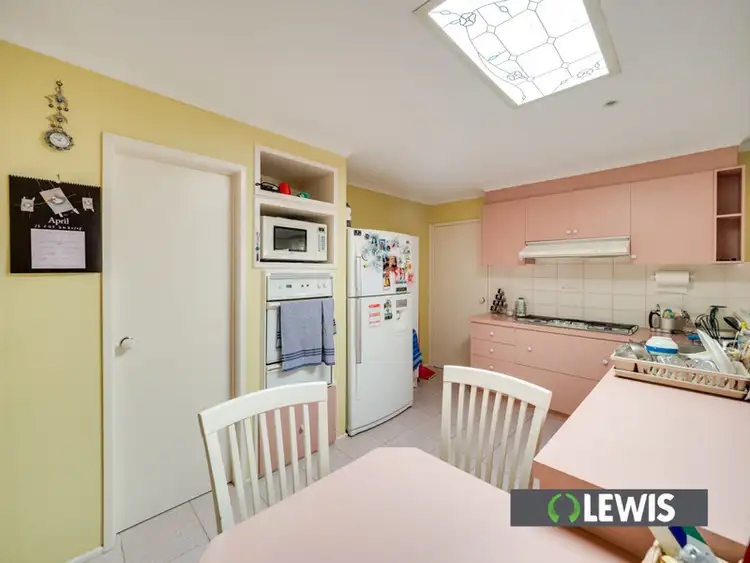 Second view of Homely house listing, 4 Acacia Close, Meadow Heights VIC 3048
