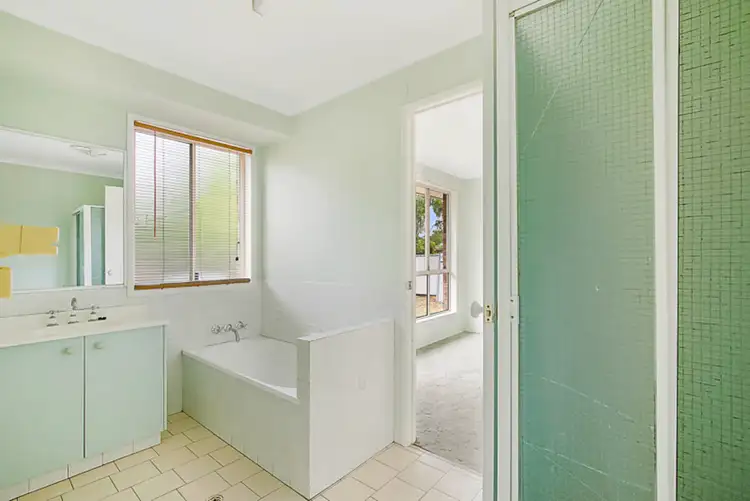 Fifth view of Homely house listing, 4 Robindale Drive, Darling Heights QLD 4350