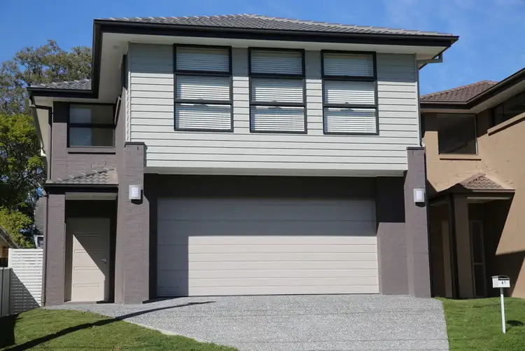 61 Shrapnel Road, Cannon Hill QLD 4170