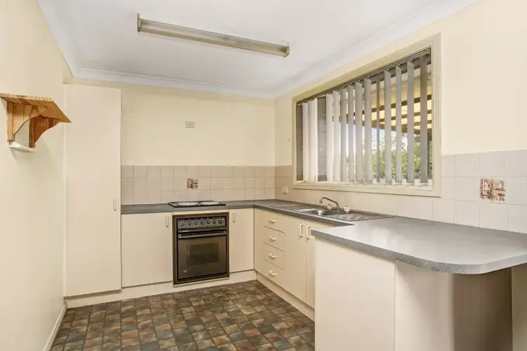 Second view of Homely house listing, 14 Buckingham Close, Thornton NSW 2322