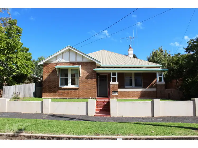 83 Sampson Street, Orange NSW 2800
