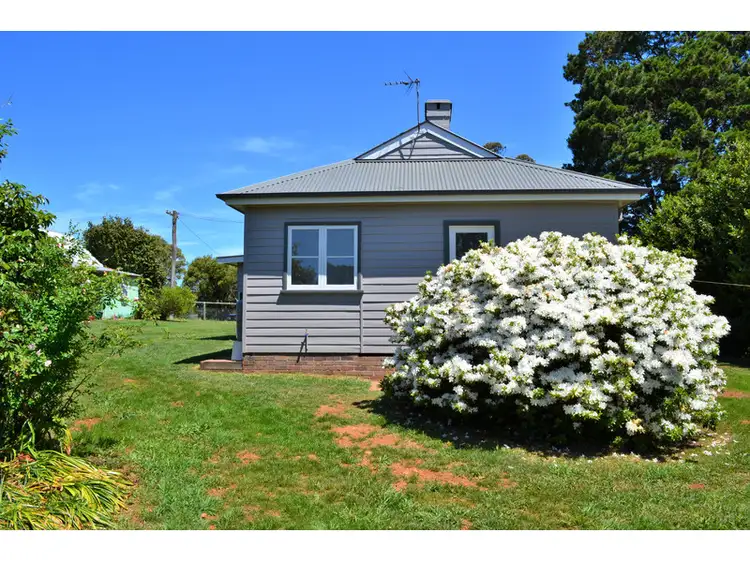 54 - 56 Burrawang Street, Robertson NSW 2577