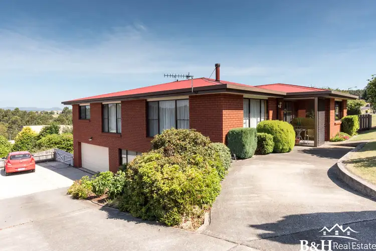 13 Sassafras Crescent, Romaine TAS 7320