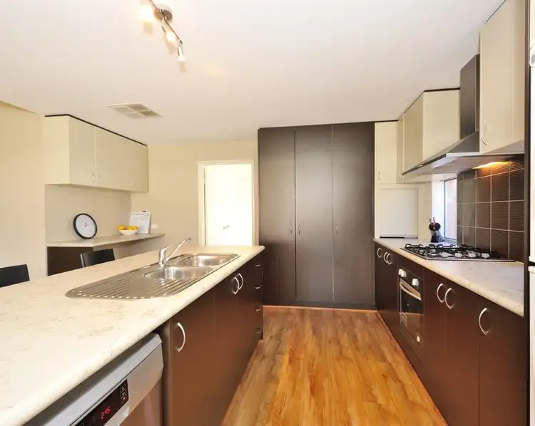 110 Countess Circuit, South Yunderup WA 6208