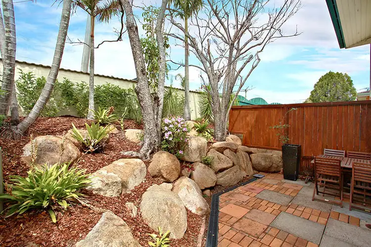 1/52 Rutland Street, Coorparoo QLD 4151