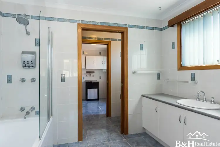 Seventh view of Homely unit listing, 2/192 Main Road, Penguin TAS 7316