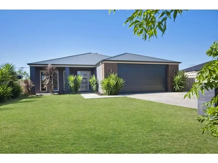 31 Lord Street, Hamilton VIC 3300