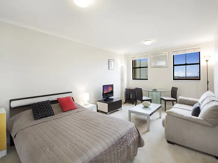Third view of Homely apartment listing, 610/9 William Street, North Sydney NSW 2060