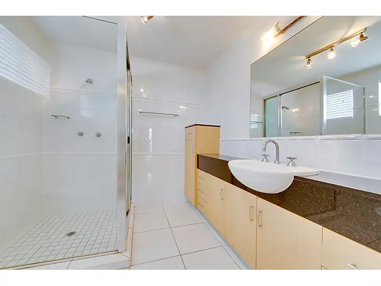 Fifth view of Homely unit listing, 3/7-9 Cliff Street, Yeppoon QLD 4703