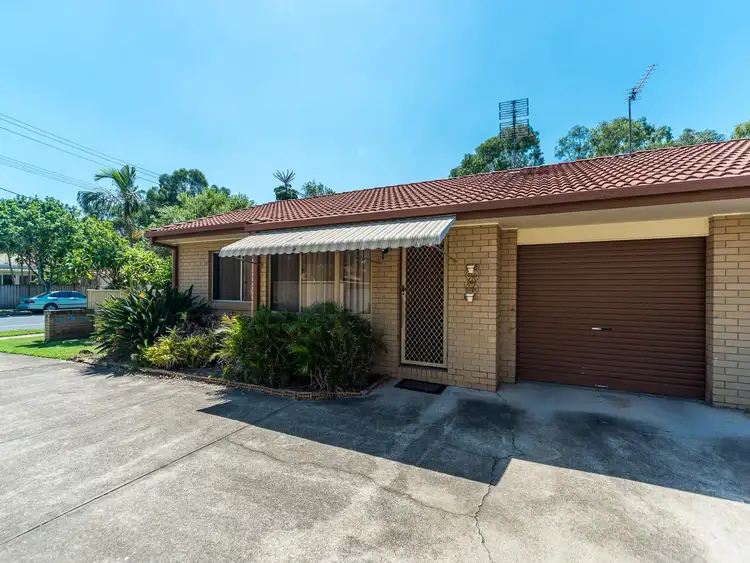 1/132 Whiting Street, Labrador QLD 4215