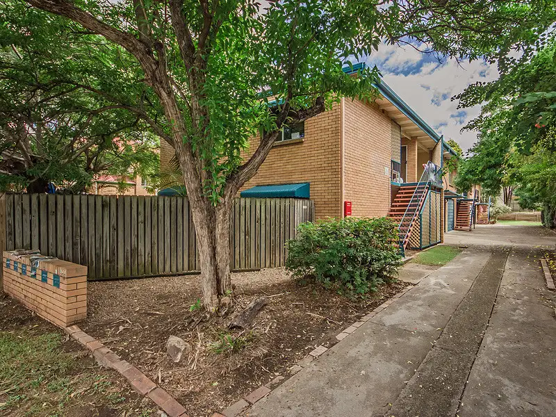 Main view of Homely unit listing, 1/555 Oxley Road, Sherwood QLD 4075