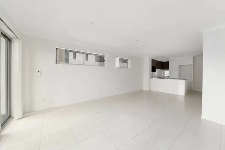 Third view of Homely unit listing, 4/9 Bombery Street, Cannon Hill QLD 4170