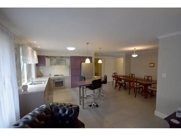 Fifth view of Homely house listing, 2 Gaston Court, Williamstown SA 5351