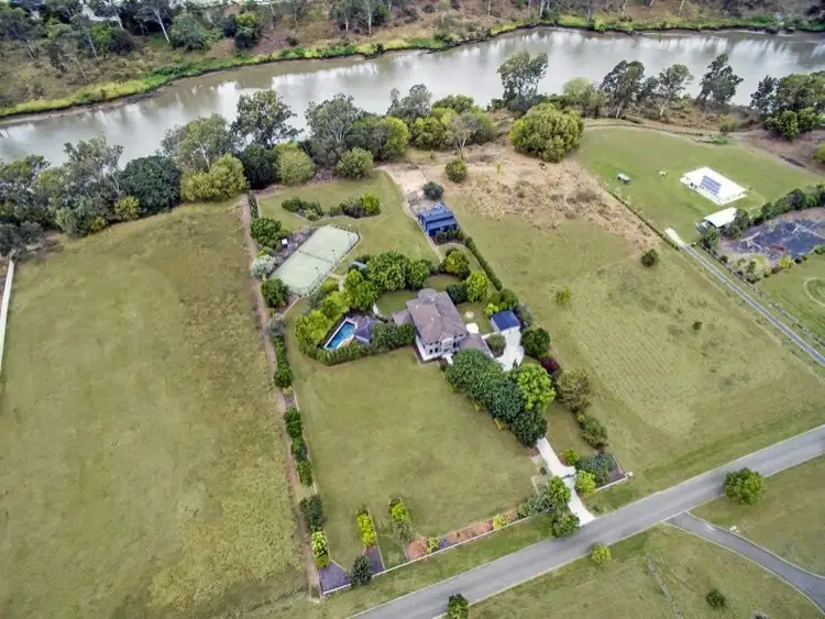 100 Landing Place, Moggill QLD 4070