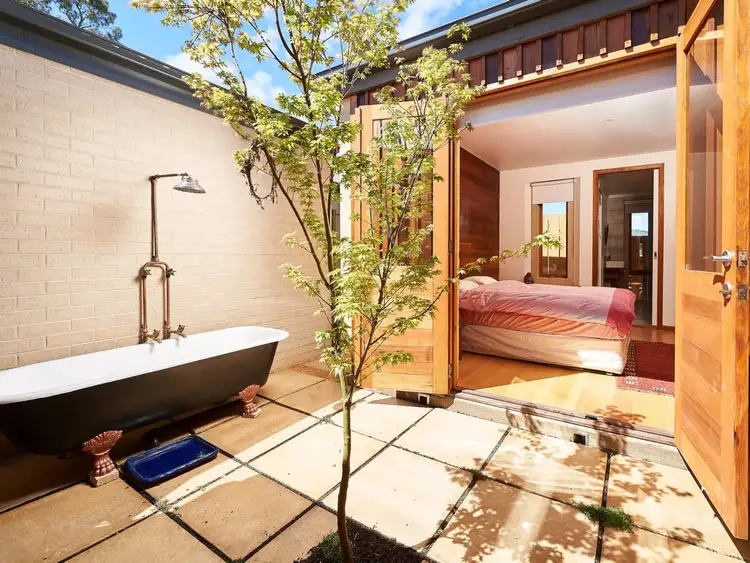 Sixth view of Homely house listing, 10 Kerry Court, Mansfield VIC 3722