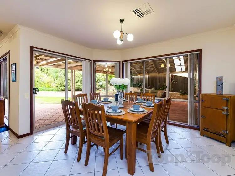 Fifth view of Homely house listing, 10 Trowbridge Circuit, Gulfview Heights SA 5096