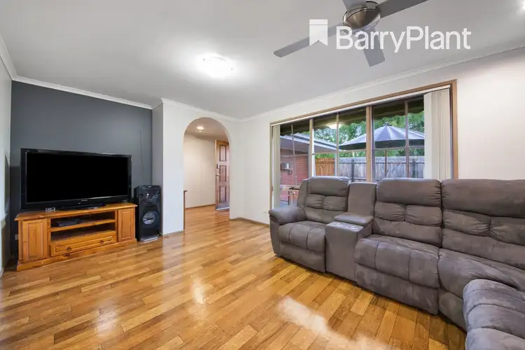 Fifth view of Homely house listing, 5 Bysouth Court, Pakenham VIC 3810